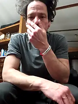 chosen923 online show from February 18, 2026, 4:54 am