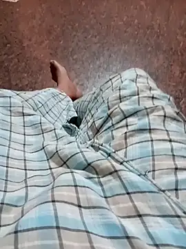 Stripkomal online show from March 11, 2026, 4:34 pm