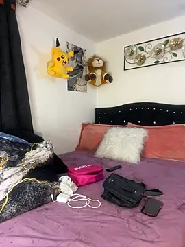 carolina16love online show from April 23, 2026, 7:48 pm