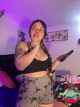 carolina16love online show from June 8, 2026, 9:26 pm