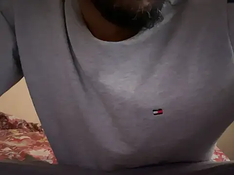 CuzzyB69 online show from March 13, 2025, 12:13 pm