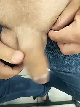 safadoo26 online show from October 28, 2025, 1:21 pm