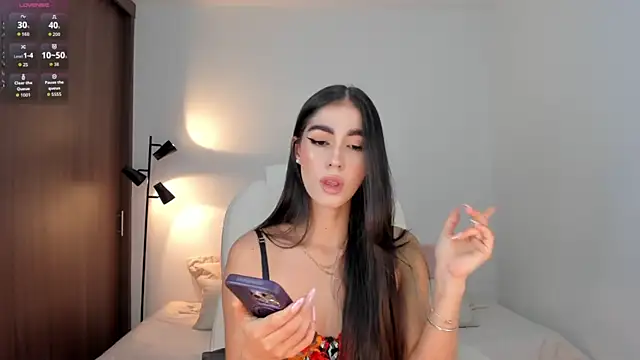 RebeccaBaxter online show from September 25, 2025, 1:00 am