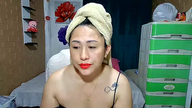 M e c e l online show from March 27, 2026, 10:54 pm