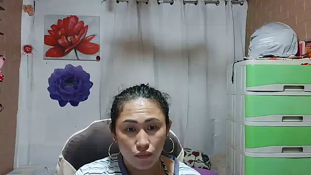 M e c e l online show from May 4, 2026, 6:49 am