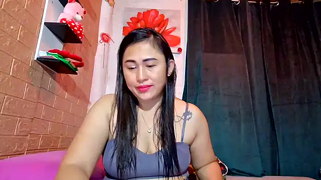 M e c e l online show from February 26, 2026, 10:10 pm