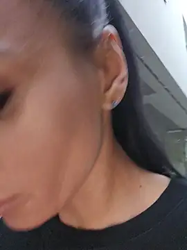 Lorettelorena online show from July 28, 2026, 3:03 am