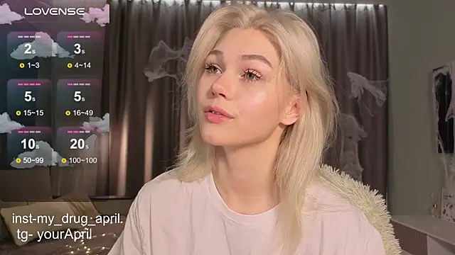 MyApril online show from October 28, 2025, 2:12 am