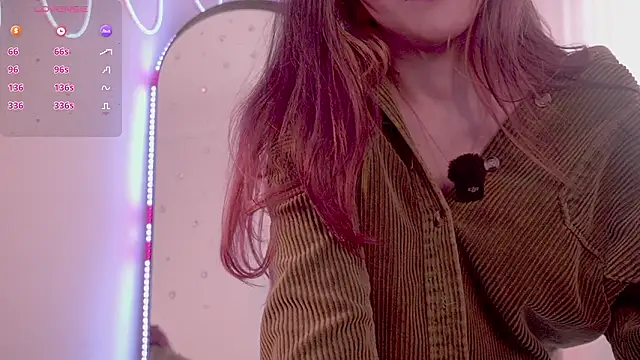 HannaMoom online show from February 11, 2026, 10:09 pm