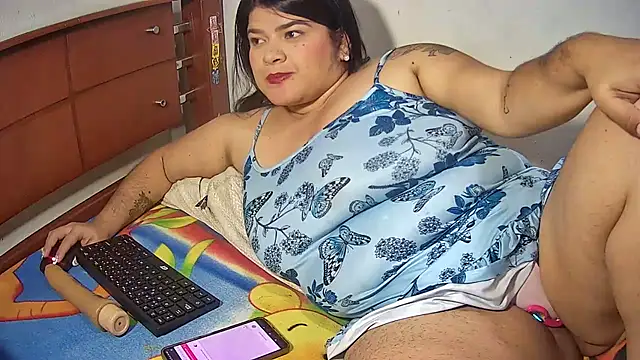 curvy sex online show from May 29, 2026, 4:51 am