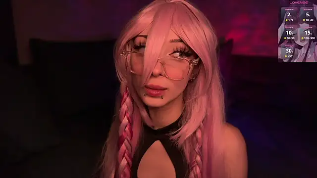 Handsomepure online show from October 22, 2025, 11:47 pm