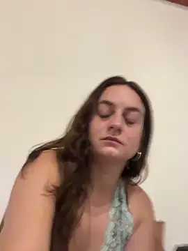 indierotic online show from December 10, 2024, 3:20 am