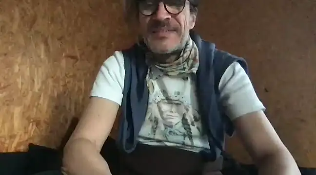 GioApri online show from March 1, 2025, 3:38 pm