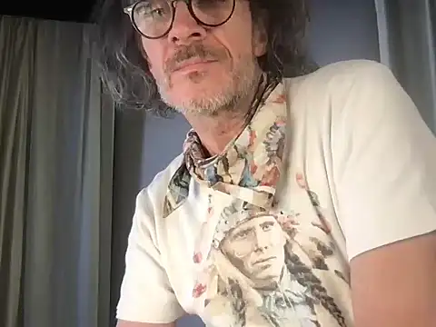 GioApri online show from October 20, 2025, 10:32 pm