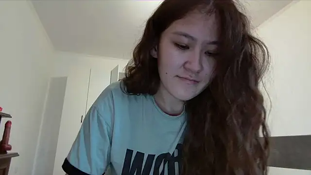 Riz girl online show from November 2, 2025, 11:15 am