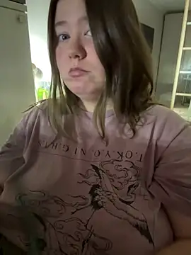 Snapshot of remirann_ chatting on January 31, 2025, 3:22 pm remirann online show from January 31, 2025, 3:22 pm