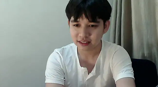 alfonsoasiancutie online show from December 24, 2024, 3:16 am