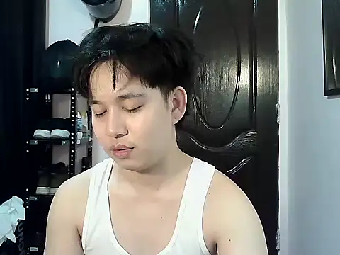 alfonsoasiancutie online show from January 12, 2026, 11:50 am