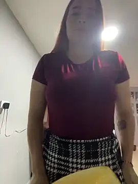 Marie Castelzc online show from February 22, 2025, 12:51 pm