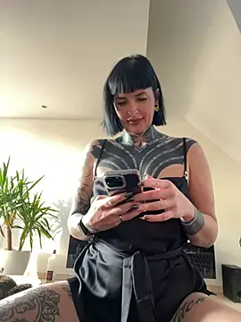 InkedBiitch online show from March 9, 2025, 7:12 am