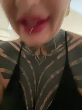 InkedBiitch online show from July 24, 2026, 7:15 am