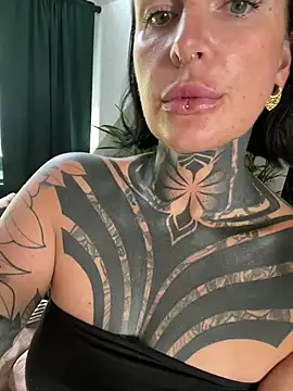 InkedBiitch online show from July 6, 2026, 2:13 pm