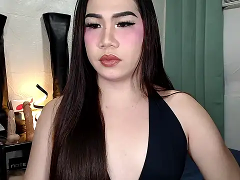 elise bloom69 online show from May 6, 2026, 6:01 pm
