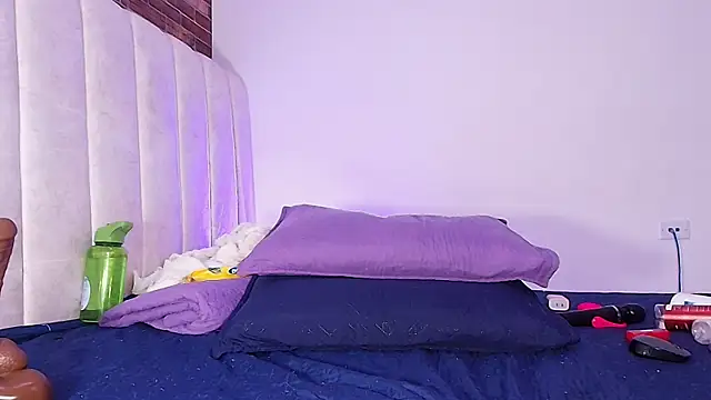  ebony-queen  online show from July 2, 2026, 3:23 am