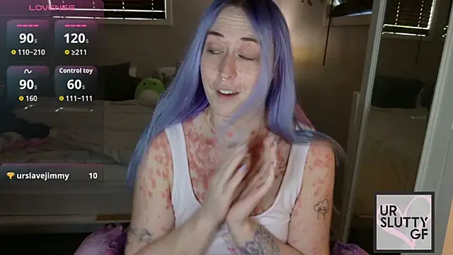 ursluttygf online show from April 30, 2026, 3:19 pm