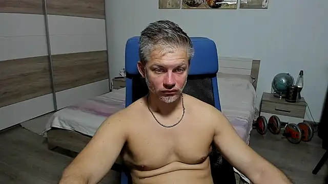 RobbyShawz online show from July 18, 2026, 7:39 am