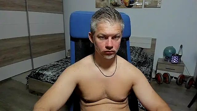 RobbyShawz online show from July 2, 2026, 4:18 am