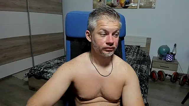RobbyShawz online show from June 30, 2026, 4:23 am