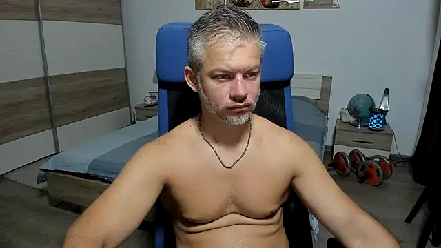 RobbyShawz online show from August 7, 2026, 4:18 am