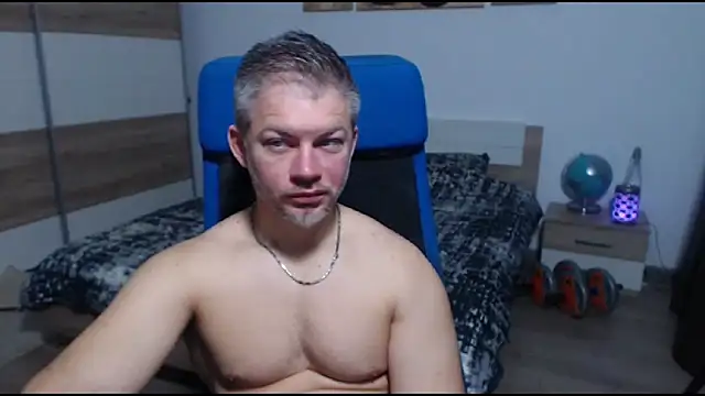 RobbyShawz online show from November 11, 2025, 5:46 am