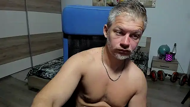 RobbyShawz online show from July 3, 2026, 4:19 am