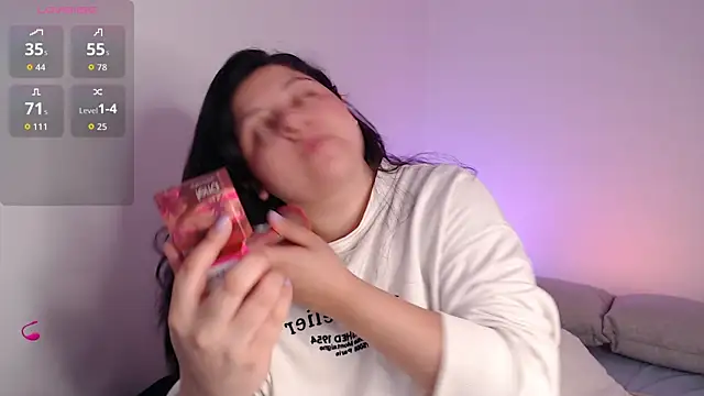 sofix   online show from October 7, 2025, 3:46 pm