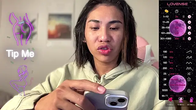 Alaia Pope online show from February 25, 2025, 2:15 pm