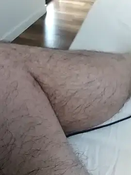 Snapshot of cbt82 chatting on March 22, 2026, 1:45 pm cbt82 online show from March 22, 2026, 1:45 pm