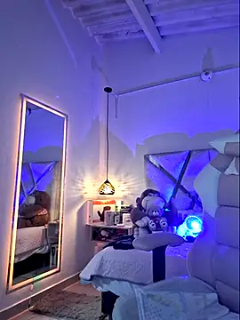 MariaPau 83 online show from July 27, 2026, 7:54 pm