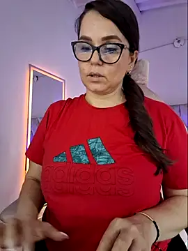 MariaPau 83 online show from August 4, 2026, 6:23 pm