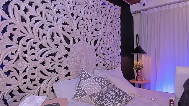 pamela doll3 online show from October 22, 2025, 4:01 am