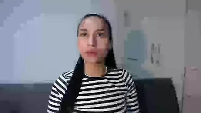 LisaRiveraxxx online show from September 11, 2025, 12:43 am