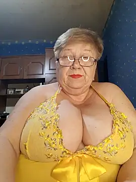 Snapshot of Lena_Gaby chatting on June 7, 2026, 7:08 pm Lena Gaby online show from June 7, 2026, 7:08 pm