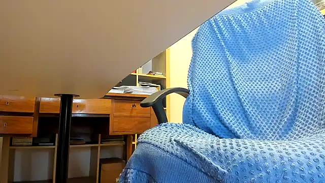 leccaleccafiga online show from September 10, 2025, 8:52 pm