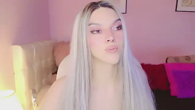 Snapshot of EvaEvangeline chatting on July 8, 2026, 7:20 am EvaEvangeline online show from July 8, 2026, 7:20 am
