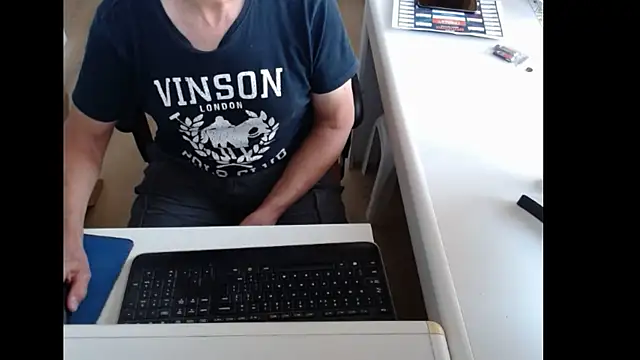 Snapshot of dutchpornking chatting on July 16, 2026, 6:10 am dutchpornking online show from July 16, 2026, 6:10 am