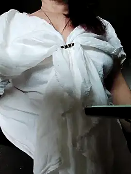 Chriss Tinaa online show from March 23, 2025, 5:54 am