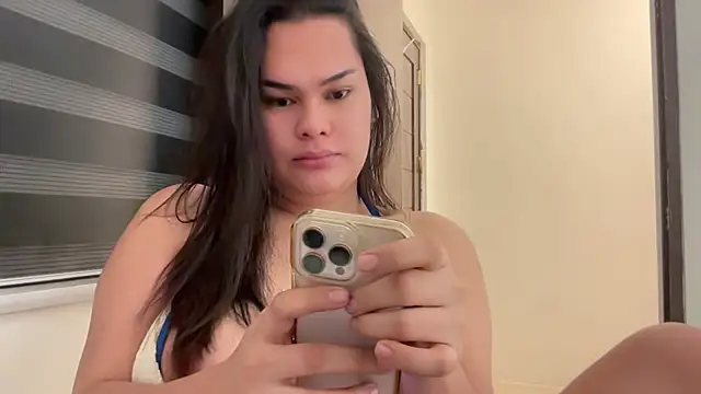 enourmousSAM online show from September 10, 2025, 7:57 pm