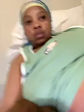 cherrybabe76 online show from September 9, 2025, 5:33 pm