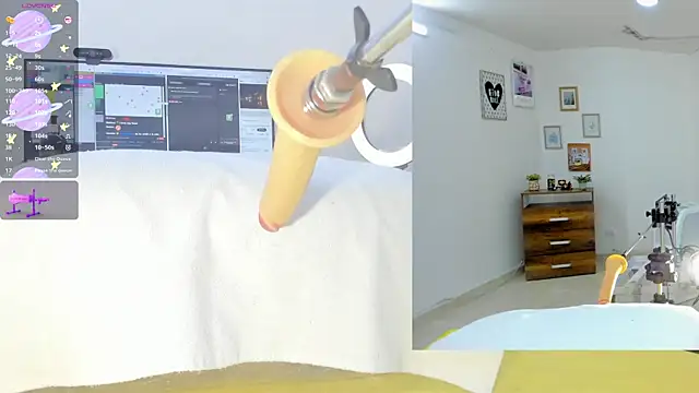 sofi velez online show from September 15, 2025, 5:24 pm